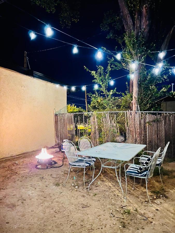 Los Lunas Los Casita Azul- Cozy Blue Houseヴィラ エクステリア 写真